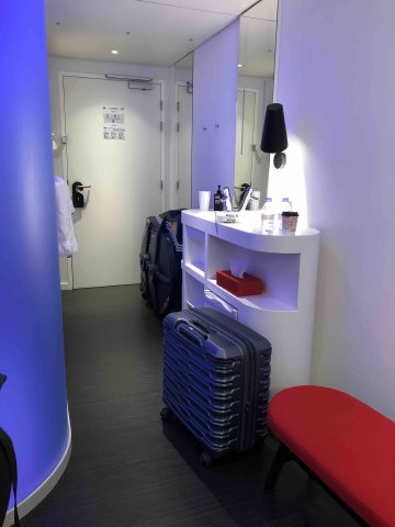At the CitizenM hotel in Paris, France with a BikeBoxAlan and my Samsonite 4 wheel rolling suitcase