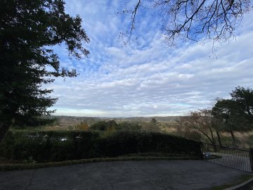More views further up, but this one comes pretty quickly and is nice. View off Old La Honda road looking slightly north, which views out over Silicon Valley.