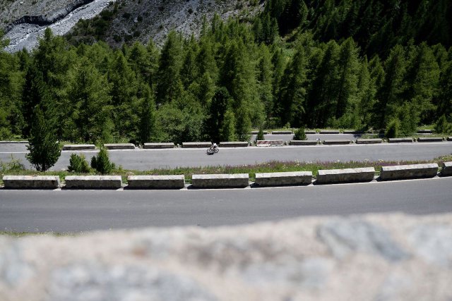 Tight lacets road on the way up to Passo dello Stelvio from Trafoi