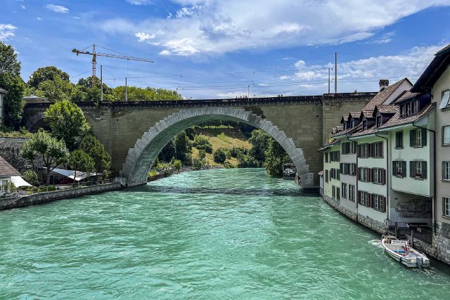 View of the Nydeggbrücke bridge on the east side of Bern's old town.