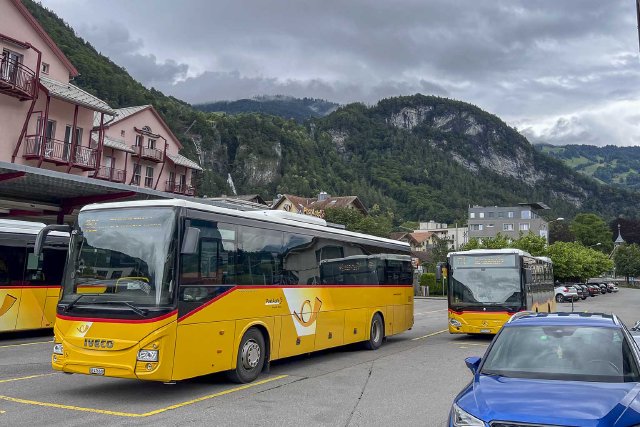 Bus at the Meiringen bus stationi before leaving for Andermatt